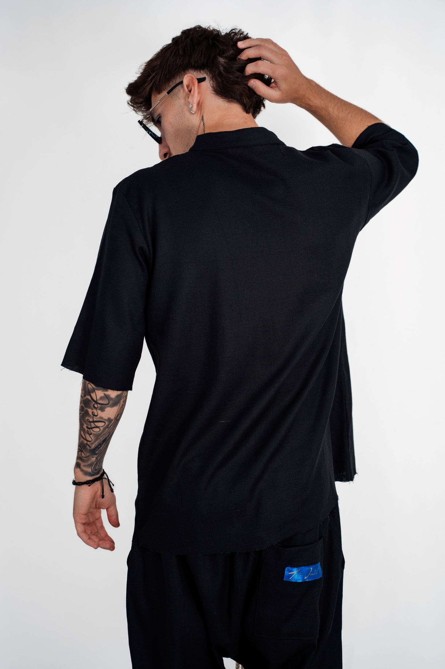 Short Shirt " Vento Nero "